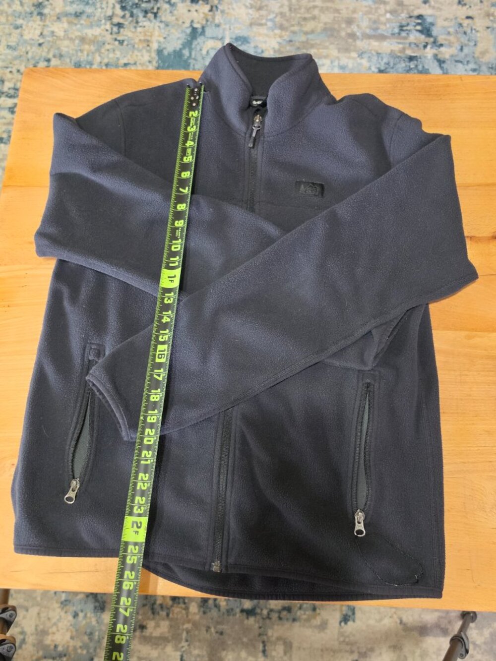 REI Co‑op Fleece | Men’s Medium | Black | Lightweight Outdoor Layer - Picture 2 of 6